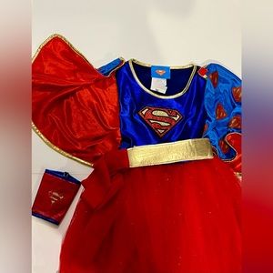 Super Girl costume, size 4-5